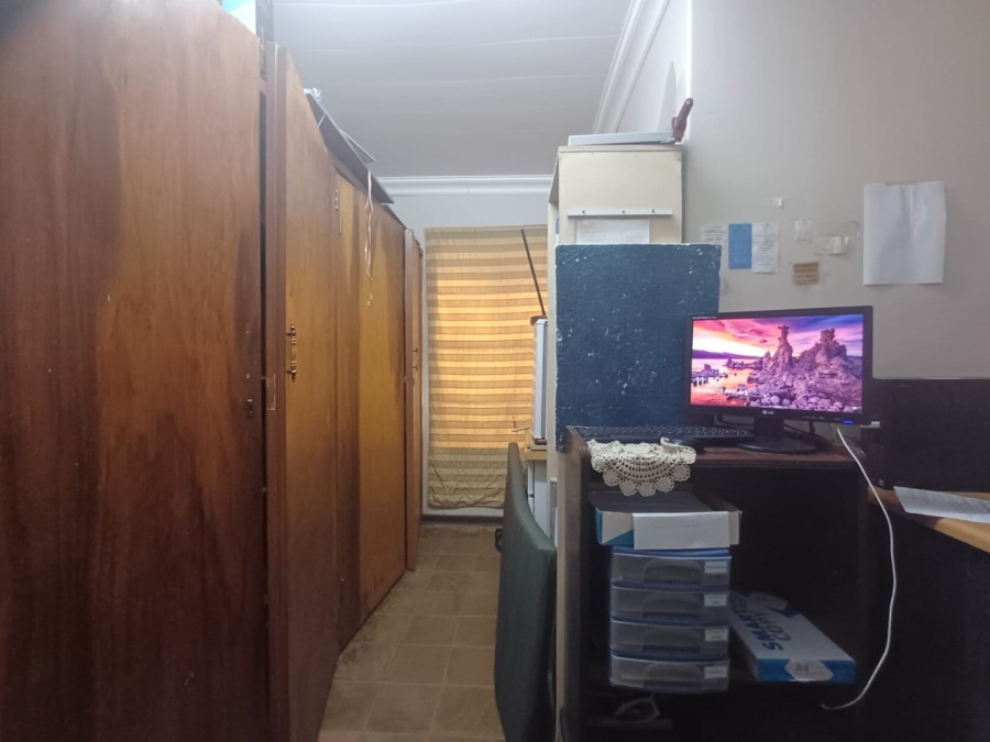 5 Bedroom Property for Sale in Wilkoppies North West